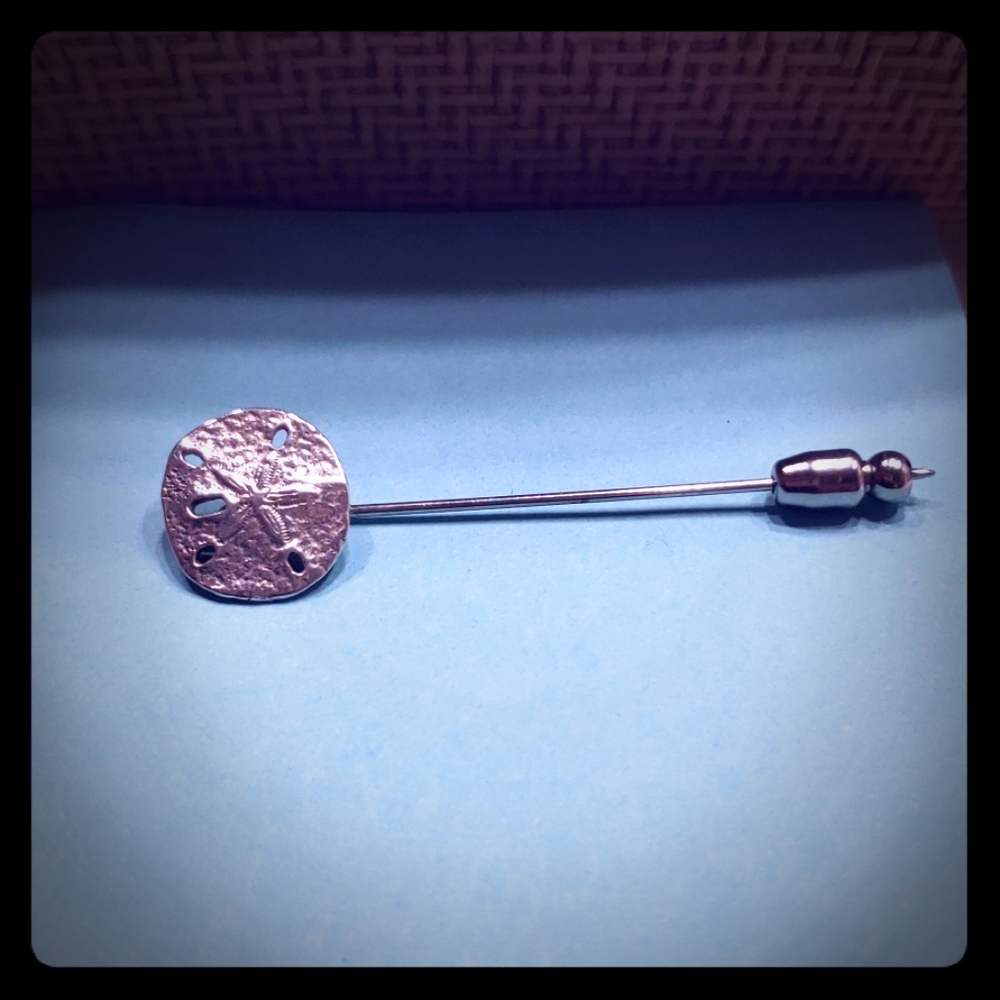 James Avery Retired Sand Dollar Pin